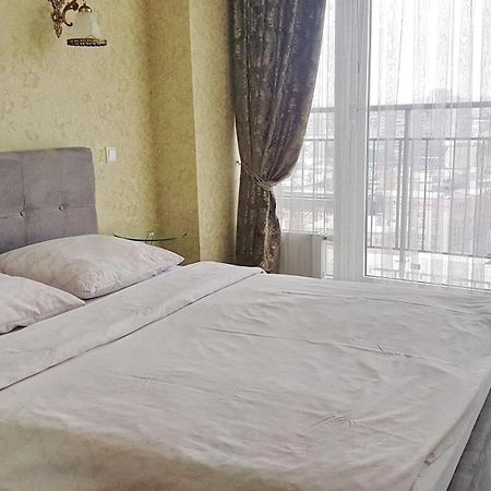 Most City Apart-Hotel Dnipro Esterno foto