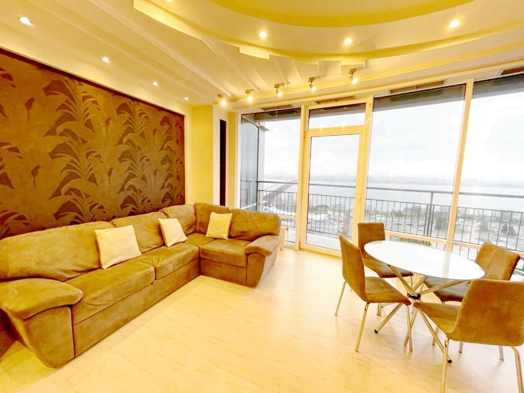 Most City Apart-Hotel Dnipro Esterno foto